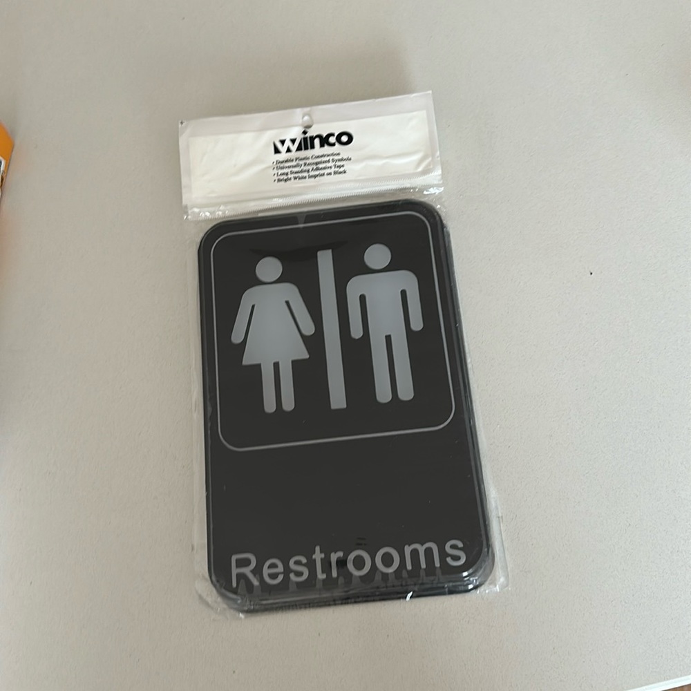 Restroom Informational Sign Black 6”x9”